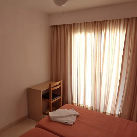 Hotel Leblon 3*