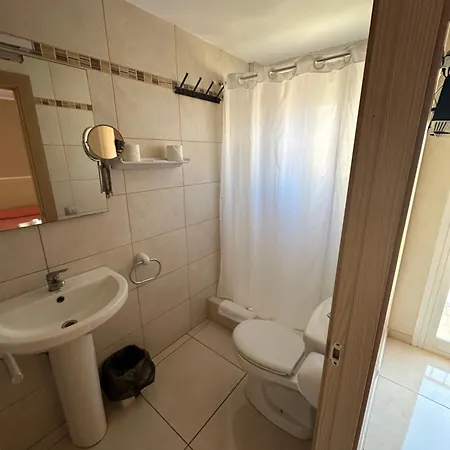 Leblon Hotel 3*