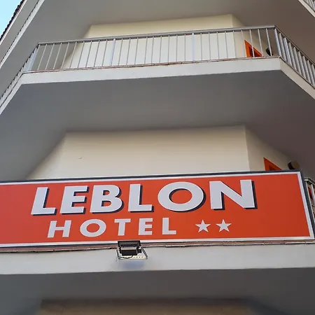 Leblon Hotel 3*